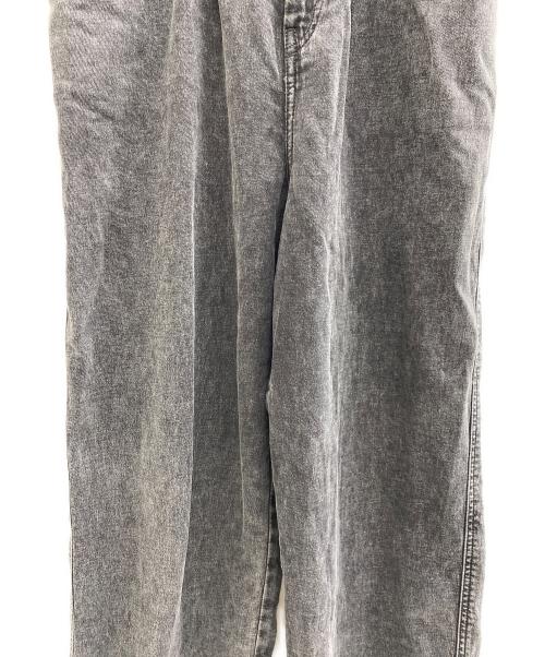 DIESEL（ディーゼル）DIESEL (ディーゼル) ウエストギャザーデニムパンツ グレー サイズ:W29の古着・服飾アイテム