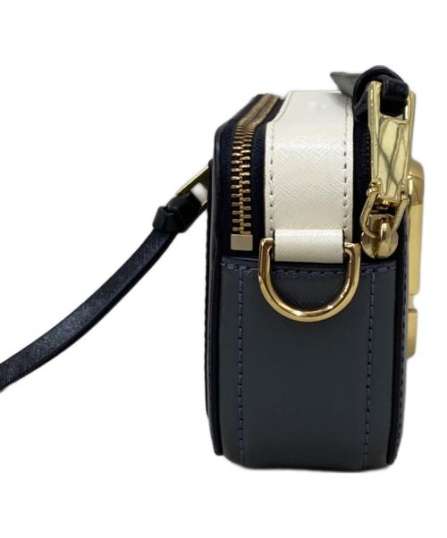 MARC JACOBS（マークジェイコブス）MARC JACOBS (マークジェイコブス) スナップショット ブラック×ホワイトの古着・服飾アイテム