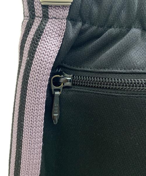Needles（ニードルズ）Needles (ニードルズ) 17AW Track Pant Poly Smooth ブラック×パープル サイズ:Sの古着・服飾アイテム