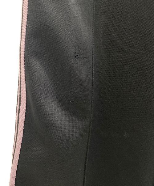 Needles（ニードルズ）Needles (ニードルズ) 17AW Track Pant Poly Smooth ブラック×パープル サイズ:Sの古着・服飾アイテム