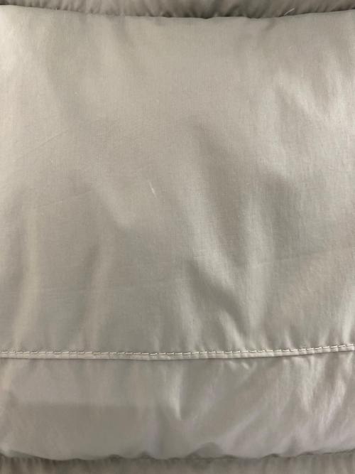 Eddie Bauer（エディーバウアー）Eddie Bauer (エディーバウアー) ダウンベスト カーキ サイズ:Sの古着・服飾アイテム