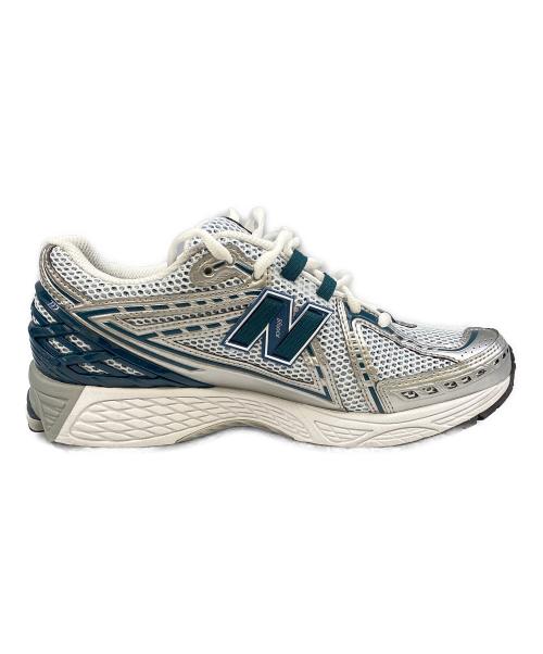 NEW BALANCE（ニューバランス）NEW BALANCE (ニューバランス) スニーカー シルバー×グリーン サイズ:26.5の古着・服飾アイテム
