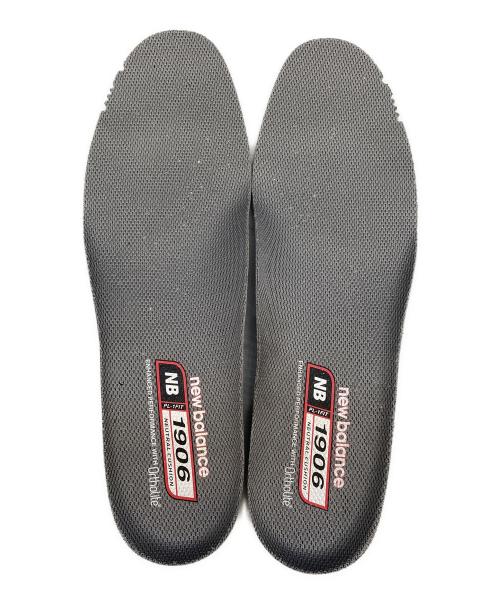 NEW BALANCE（ニューバランス）NEW BALANCE (ニューバランス) スニーカー シルバー×グリーン サイズ:26.5の古着・服飾アイテム