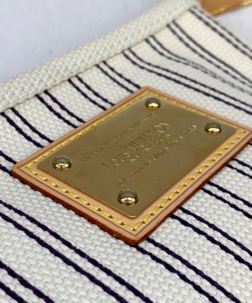 LOUIS VUITTON（ルイ ヴィトン）LOUIS VUITTON (ルイ ヴィトン) カバMM ホワイト×ネイビーの古着・服飾アイテム
