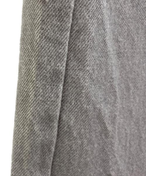 LEVI'S（リーバイス）LEVI'S (リーバイス) デニムパンツ ライトグレー サイズ:W32の古着・服飾アイテム