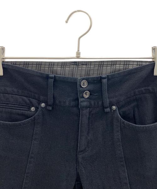 BURBERRY BLACK LABEL（バーバリーブラックレーベル）BURBERRY BLACK LABEL (バーバリーブラックレーベル) スキニーフレアパンツ ブラック サイズ:38の古着・服飾アイテム