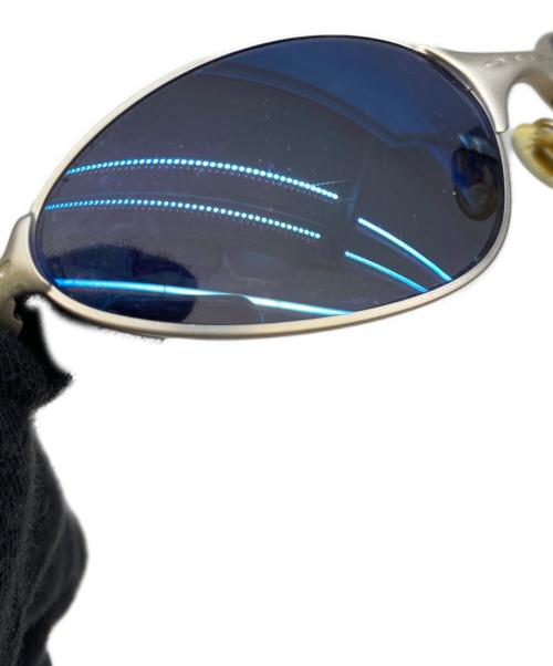 OAKLEY（オークリー）OAKLEY (オークリー) Y2K イーワイアー サングラス シルバーの古着・服飾アイテム