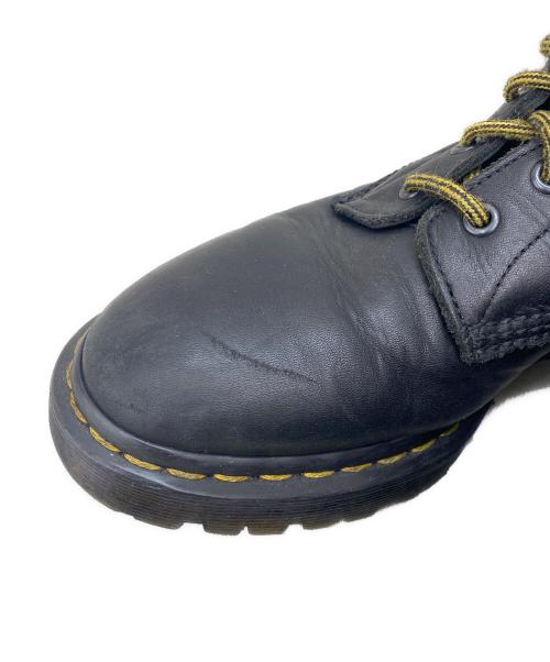 Dr.Martens（ドクターマーチン）Dr.Martens (ドクターマーチン) ６ホールブーツ ブラック サイズ:US9の古着・服飾アイテム