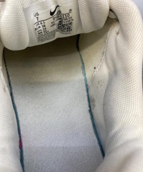 NIKE（ナイキ）NIKE (ナイキ) スニーカー ホワイト サイズ:24の古着・服飾アイテム