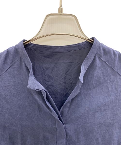 SHIPS any（シップスエニィ）SHIPS any (シップスエニィ) 【25AW】ピーチスキン サイド プリーツ バンドカラー シャツ ワンピース ネイビー サイズ:Fの古着・服飾アイテム