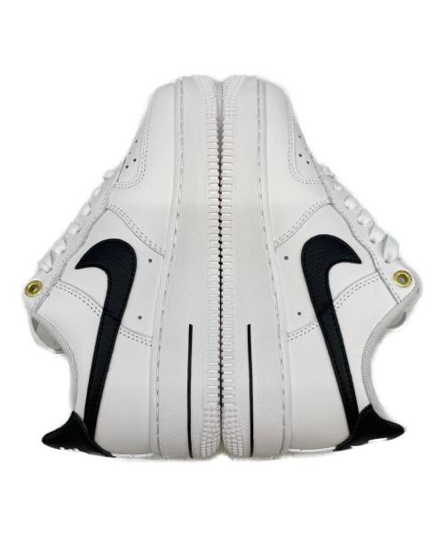 NIKE（ナイキ）NIKE (ナイキ) スニーカー ホワイト×ブラック サイズ:225の古着・服飾アイテム