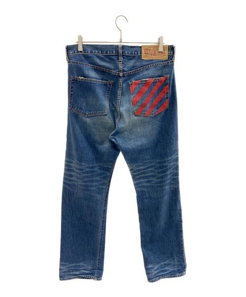 BAPE BY A BATHING APE（ベイプバイアベイシングエイプ）BAPE BY A BATHING APE (ベイプバイアベイシングエイプ) Damaged Paint Jeans インディゴ サイズ:Mの古着・服飾アイテム