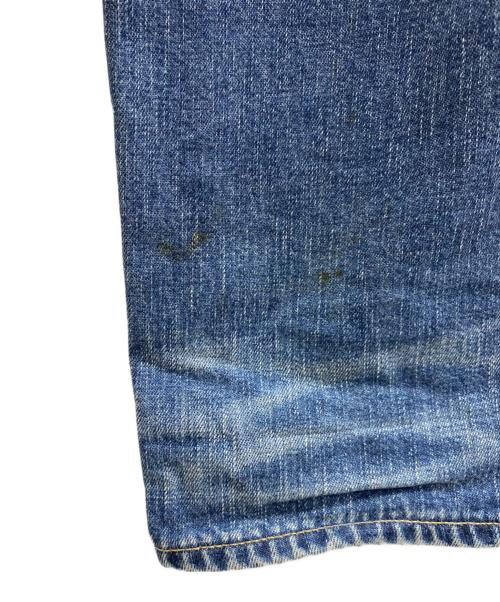 BAPE BY A BATHING APE（ベイプバイアベイシングエイプ）BAPE BY A BATHING APE (ベイプバイアベイシングエイプ) Damaged Paint Jeans インディゴ サイズ:Mの古着・服飾アイテム