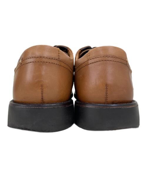 CLARKS（クラークス）CLARKS (クラークス) プレーントゥシューズ ブラウン サイズ:UK7.5の古着・服飾アイテム