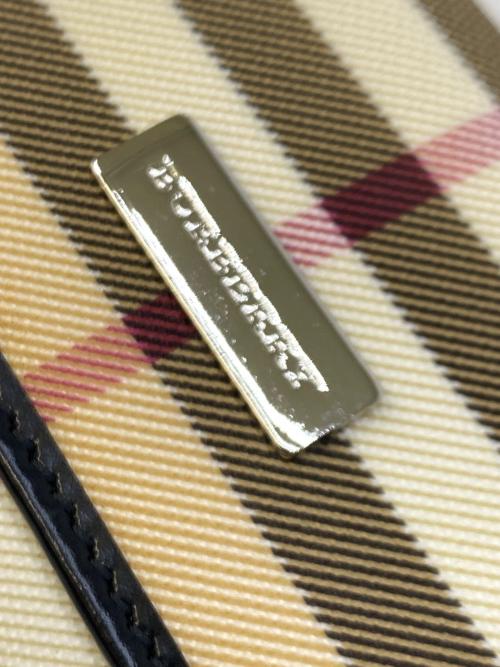 BURBERRY（バーバリー）BURBERRY (バーバリー) キーケース ブラウンの古着・服飾アイテム