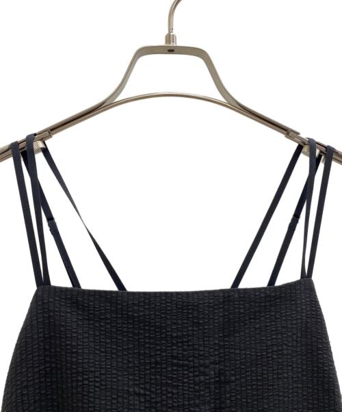 Spick and Span（スピック＆スパン）Spick and Span (スピック＆スパン) 24SS S.Shiori*S コットンサッカーキャミワンピース ブラック サイズ:36の古着・服飾アイテム