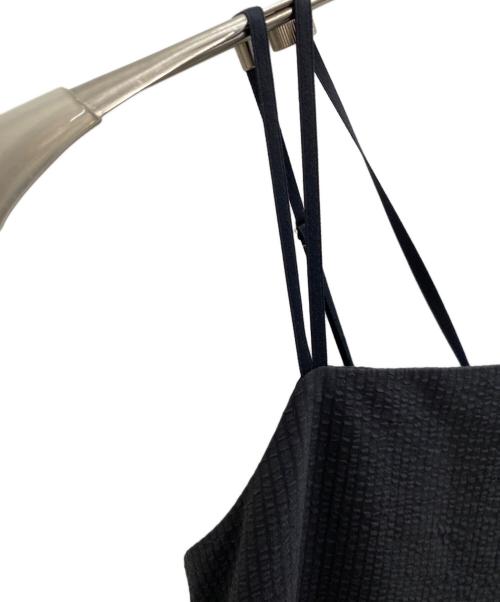 Spick and Span（スピック＆スパン）Spick and Span (スピック＆スパン) 24SS S.Shiori*S コットンサッカーキャミワンピース ブラック サイズ:36の古着・服飾アイテム