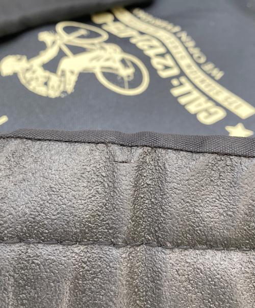 EASTPAK（イーストパック）EASTPAK (イーストパック) CHARI & CO NYC (チャリアンドコーニューヨーク) リュック ネイビーの古着・服飾アイテム