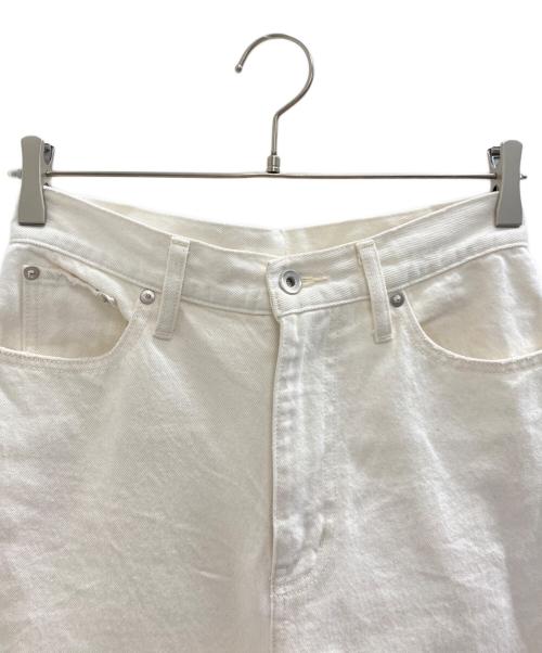 URBAN RESEARCH（アーバンリサーチ）URBAN RESEARCH (アーバンリサーチ) ホワイトデニムパンツ ホワイト サイズ:M (38)の古着・服飾アイテム