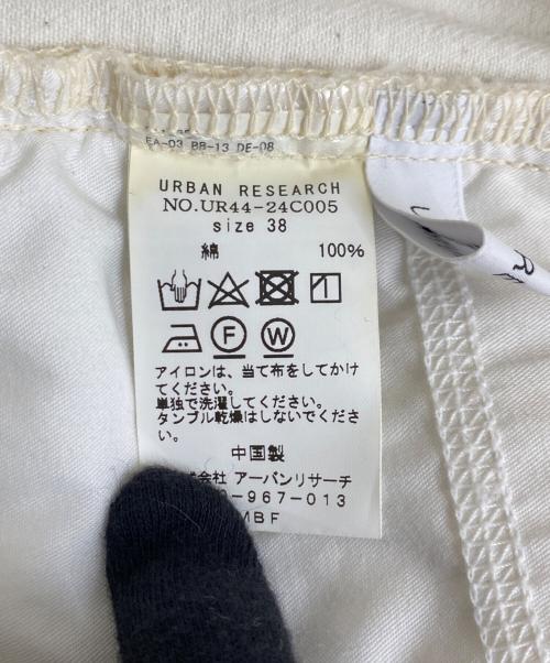 URBAN RESEARCH（アーバンリサーチ）URBAN RESEARCH (アーバンリサーチ) ホワイトデニムパンツ ホワイト サイズ:M (38)の古着・服飾アイテム