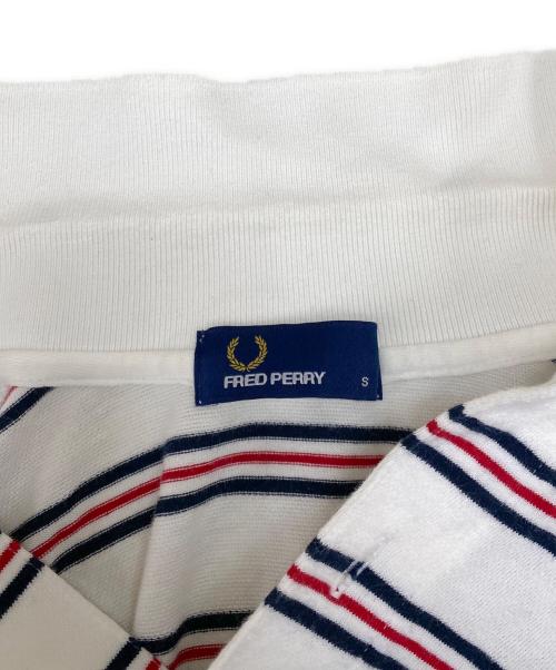 FRED PERRY（フレッドペリー）FRED PERRY (フレッドペリー) ポロシャツ ホワイト サイズ:Sの古着・服飾アイテム