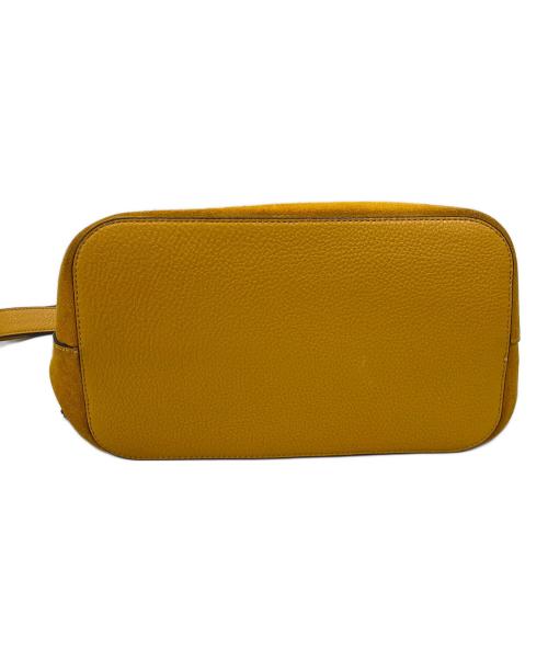 Kate Spade（ケイトスペード）Kate Spade (ケイトスペード) スウェードショルダーバッグ オレンジの古着・服飾アイテム