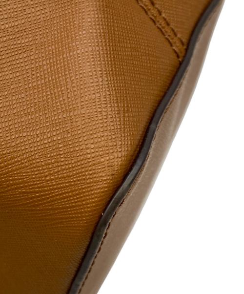 MICHAEL KORS（マイケルコース）MICHAEL KORS (マイケルコース) JET SET TRAVEL XS CARRYALL TZ TOTE ブラウンの古着・服飾アイテム