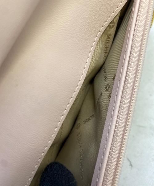 MICHAEL KORS（マイケルコース）MICHAEL KORS (マイケルコース) 長財布 ピンクの古着・服飾アイテム