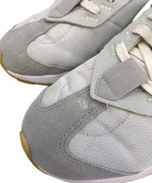 NIKE（ナイキ）NIKE (ナイキ) スニーカー グレー×グリーン サイズ:27の古着・服飾アイテム
