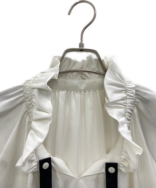 TO BE CHIC（トゥービーシック）TO BE CHIC (トゥービーシック) サテンリボンブラウス ホワイト サイズ:L (40)の古着・服飾アイテム