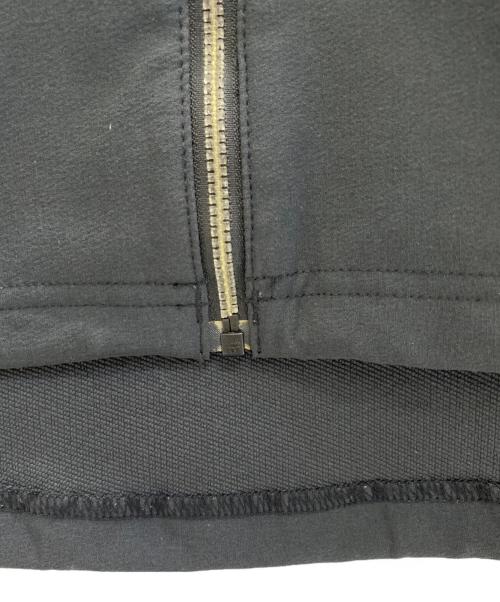 MARMOT（マーモット）MARMOT (マーモット) ソフトシェルジップジャケット グレー サイズ:Mの古着・服飾アイテム