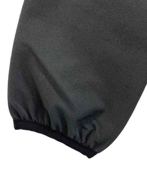 MARMOT（マーモット）MARMOT (マーモット) ソフトシェルジップジャケット グレー サイズ:Mの古着・服飾アイテム
