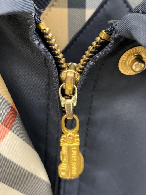 Burberry's（バーバリーズ）Burberry's (バーバリーズ) 金釦ナイロンジャケット ブラック サイズ:Lの古着・服飾アイテム