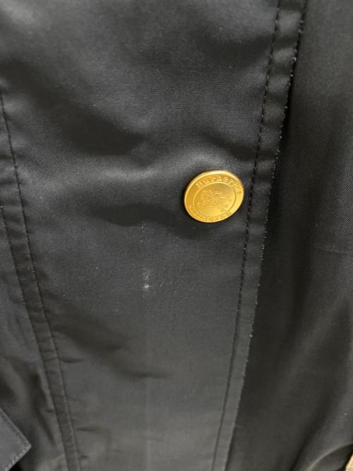 Burberry's（バーバリーズ）Burberry's (バーバリーズ) 金釦ナイロンジャケット ブラック サイズ:Lの古着・服飾アイテム