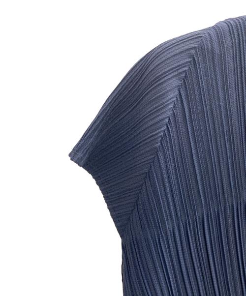 PLEATS PLEASE（プリーツプリーズ）PLEATS PLEASE (プリーツプリーズ) チュニック丈半袖プリーツブラウス ネイビー サイズ:4の古着・服飾アイテム