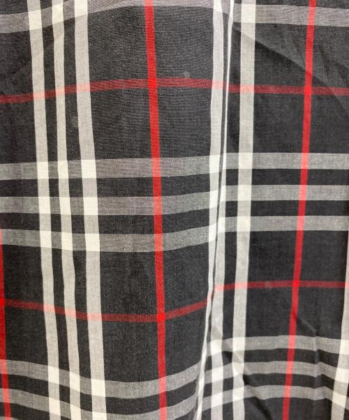 BURBERRY BLACK LABEL（バーバリーブラックレーベル）BURBERRY BLACK LABEL (バーバリーブラックレーベル) 半袖プルオーバーシャツ レッド×ブラック サイズ:3の古着・服飾アイテム