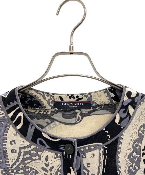 LEONARD FASHION（レオナールファッション）LEONARD FASHION (レオナールファッション) ノーカラージャケット ブラック×ベージュ サイズ:Lの古着・服飾アイテム