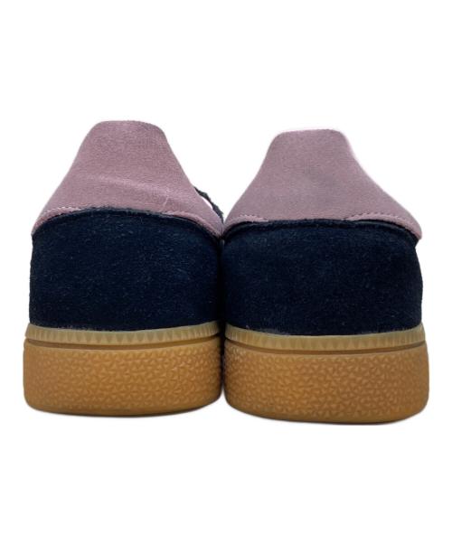 adidas（アディダス）adidas (アディダス) スニーカー ブラック×ピンク サイズ:24cmの古着・服飾アイテム