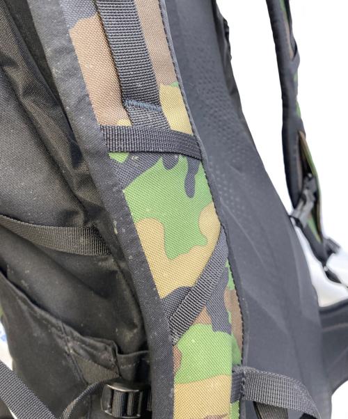 THE NORTH FACE（ザ ノース フェイス）THE NORTH FACE (ザ ノース フェイス) バックパック ブラック×グリーンの古着・服飾アイテム