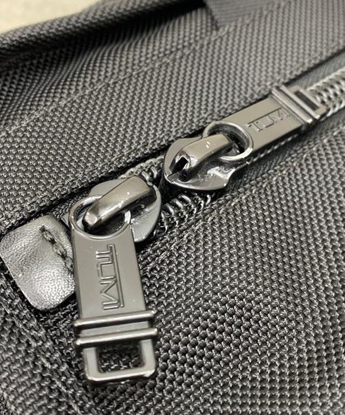 TUMI（トゥミ）TUMI (トゥミ) エクスパンダブル・オーガナイザー・コンピューター・ブリーフ　ALPHA ブラックの古着・服飾アイテム