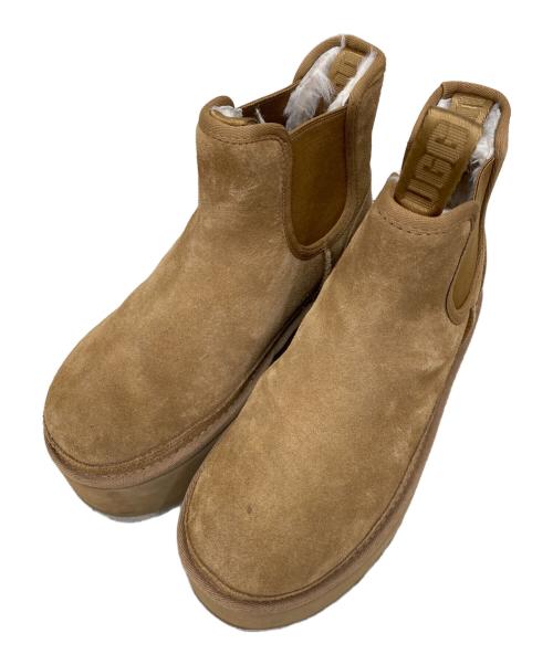 UGG（アグ）UGG (アグ) NEUMEL PLATFORM CHELSEA ベージュ サイズ:24cmの古着・服飾アイテム