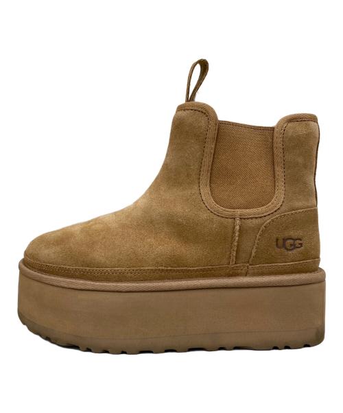 UGG（アグ）UGG (アグ) NEUMEL PLATFORM CHELSEA ベージュ サイズ:24cmの古着・服飾アイテム