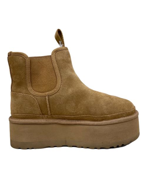 UGG（アグ）UGG (アグ) NEUMEL PLATFORM CHELSEA ベージュ サイズ:24cmの古着・服飾アイテム
