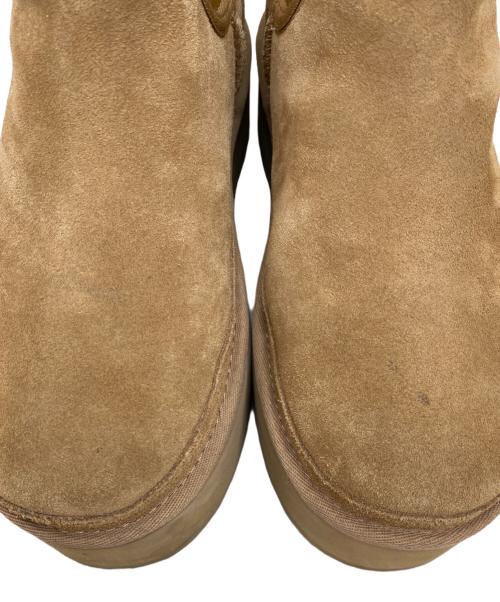UGG（アグ）UGG (アグ) NEUMEL PLATFORM CHELSEA ベージュ サイズ:24cmの古着・服飾アイテム
