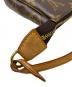 中古・古着 LOUIS VUITTON (ルイ ヴィトン) モノグラム・ポシェット・アクセソワール ブラウン：100000円