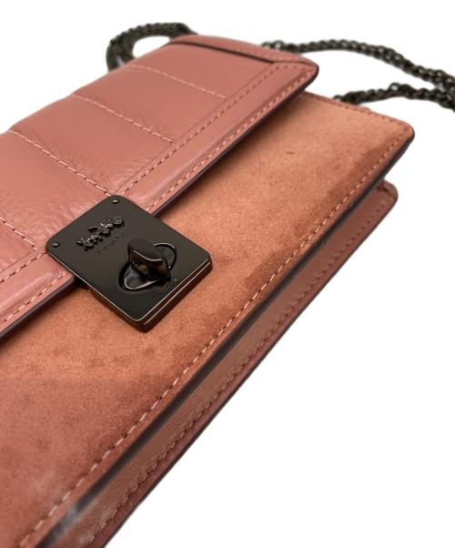 COACH（コーチ）COACH (コーチ) ハットン クラッチ ウィズ キルティング ピンクの古着・服飾アイテム