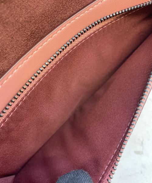 COACH（コーチ）COACH (コーチ) ハットン クラッチ ウィズ キルティング ピンクの古着・服飾アイテム