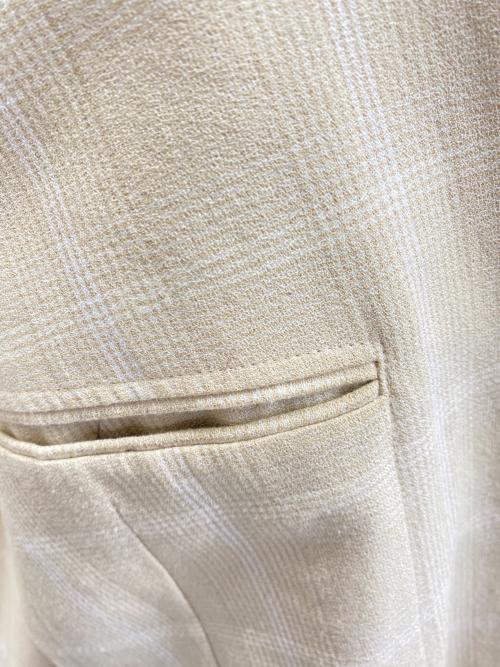 LARDINI（ラルディーニ）LARDINI (ラルディーニ) ダブルジャケット ベージュ サイズ:46の古着・服飾アイテム