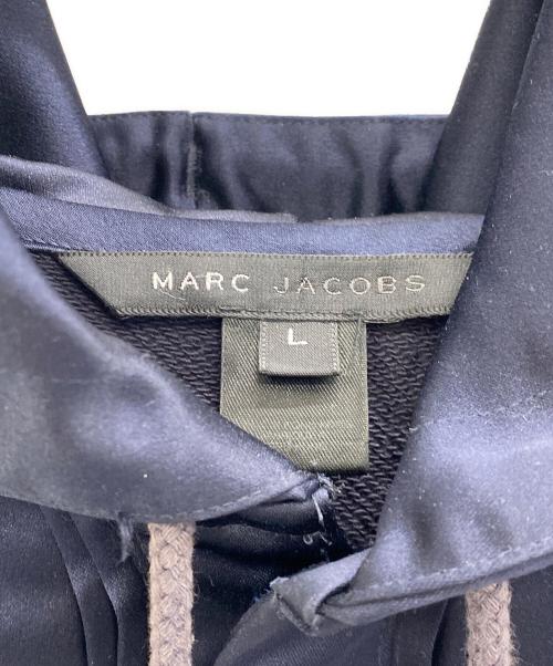 MARC JACOBS（マークジェイコブス）MARC JACOBS (マークジェイコブス) プルオーバーパーカー グレー×ネイビー サイズ:Lの古着・服飾アイテム
