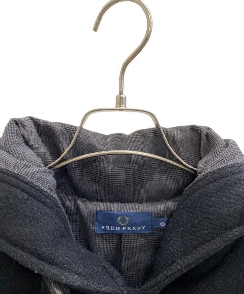 FRED PERRY（フレッドペリー）FRED PERRY (フレッドペリー) ダッフルコート ブラックの古着・服飾アイテム